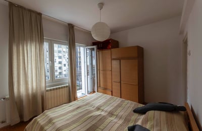Miete einer gemütlichen 2-Zimmer-Wohnung, 45 m², Zentrum, Vračar, Belgrad, Serbien